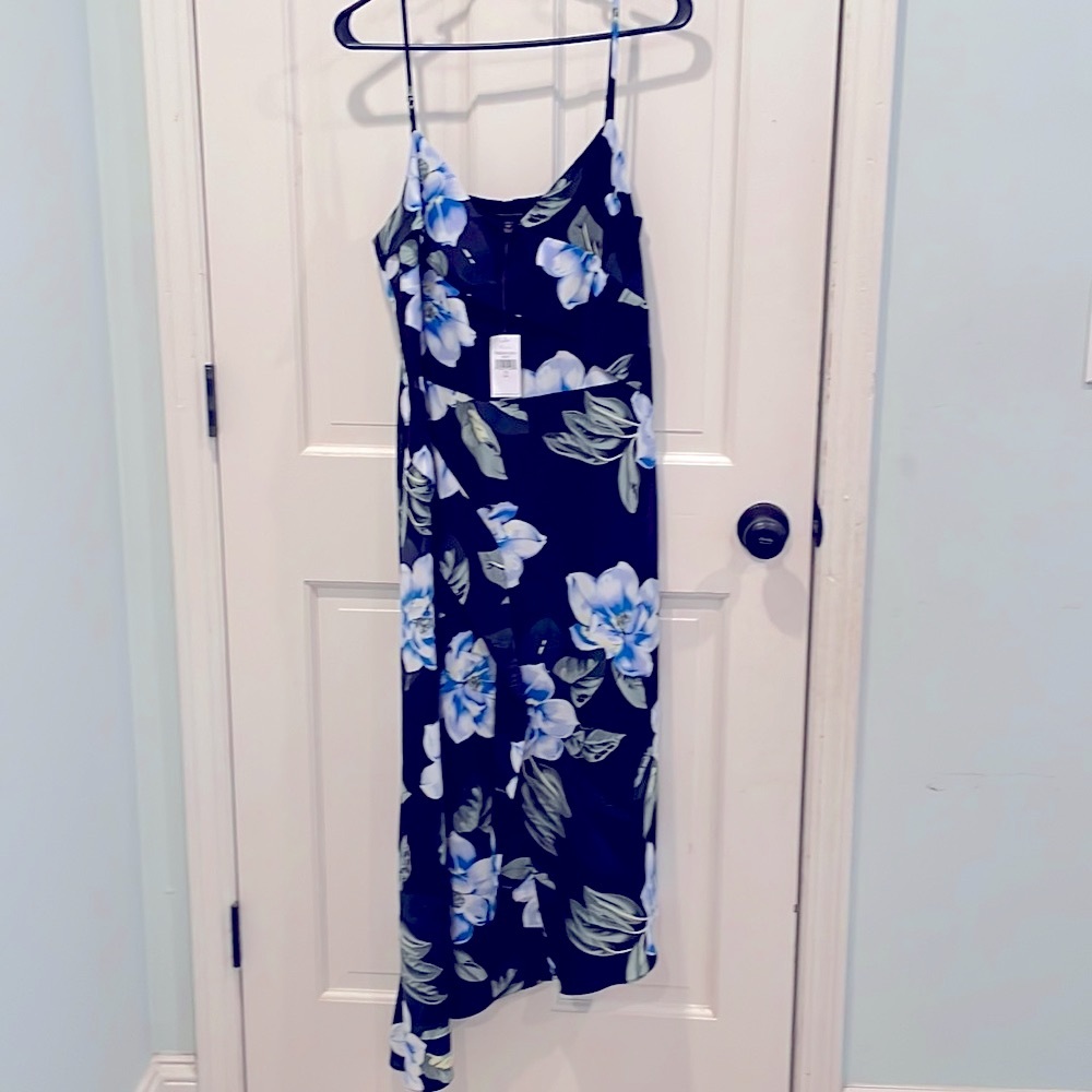 NWT Banana Republic dress. 12 tall
